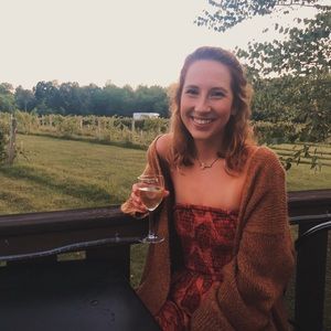 Meet your Posher, Emma